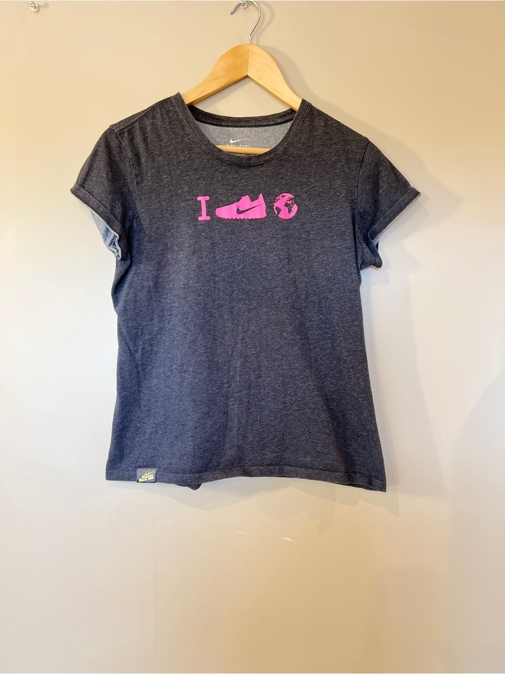 Nike Kids Charcoal Tee with Pink Graphic